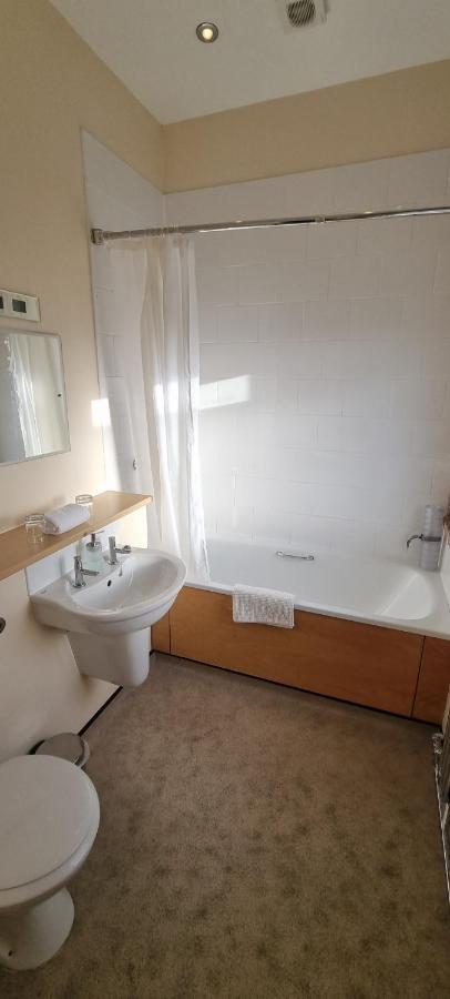 Ecclefechan Hotel Экстерьер фото
